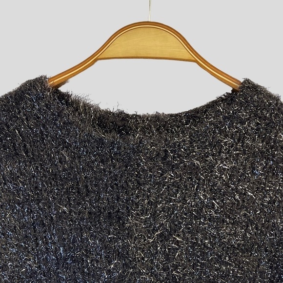 Liz Claiborne Women’s Sweater XL Black Metallic - Picture 2 of 12